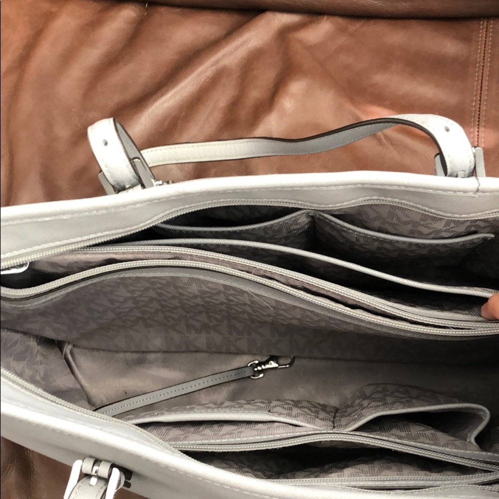 Michael Kors Large Tote - Picture 2 of 3